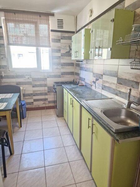 Mihai Bravu, Obor la 3 minute metrou,