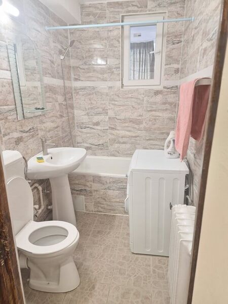 Mihai Bravu, Obor la 3 minute metrou,