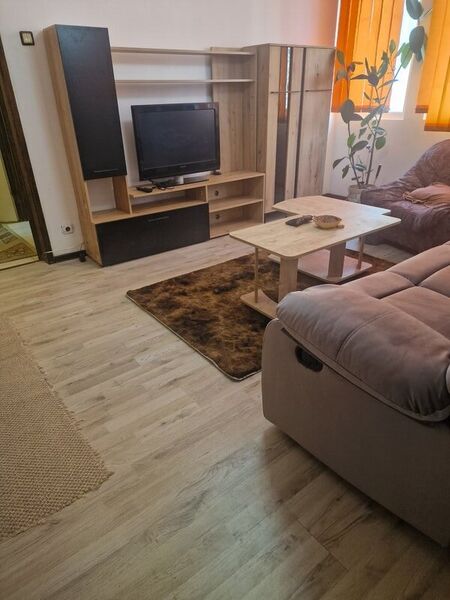 Mihai Bravu, Obor la 3 minute metrou,